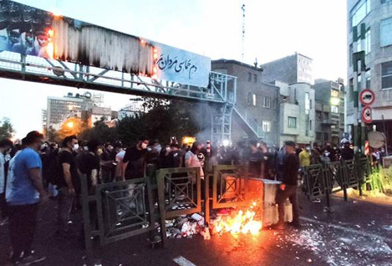 İran'ın internet erişimi kısıtlamasına Elon Musk'tan karşı hamle