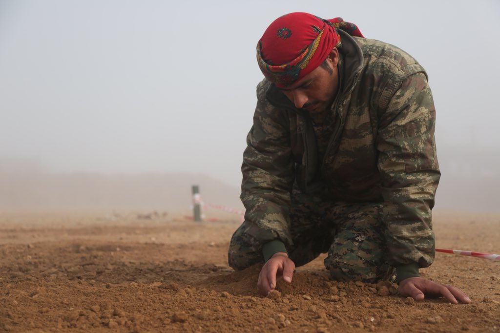 ABD'li komutandan PYD/YPG propagandası