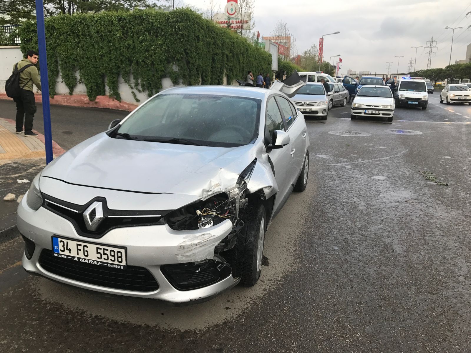 Başkentte zincirleme trafik kazası: 9 yaralı