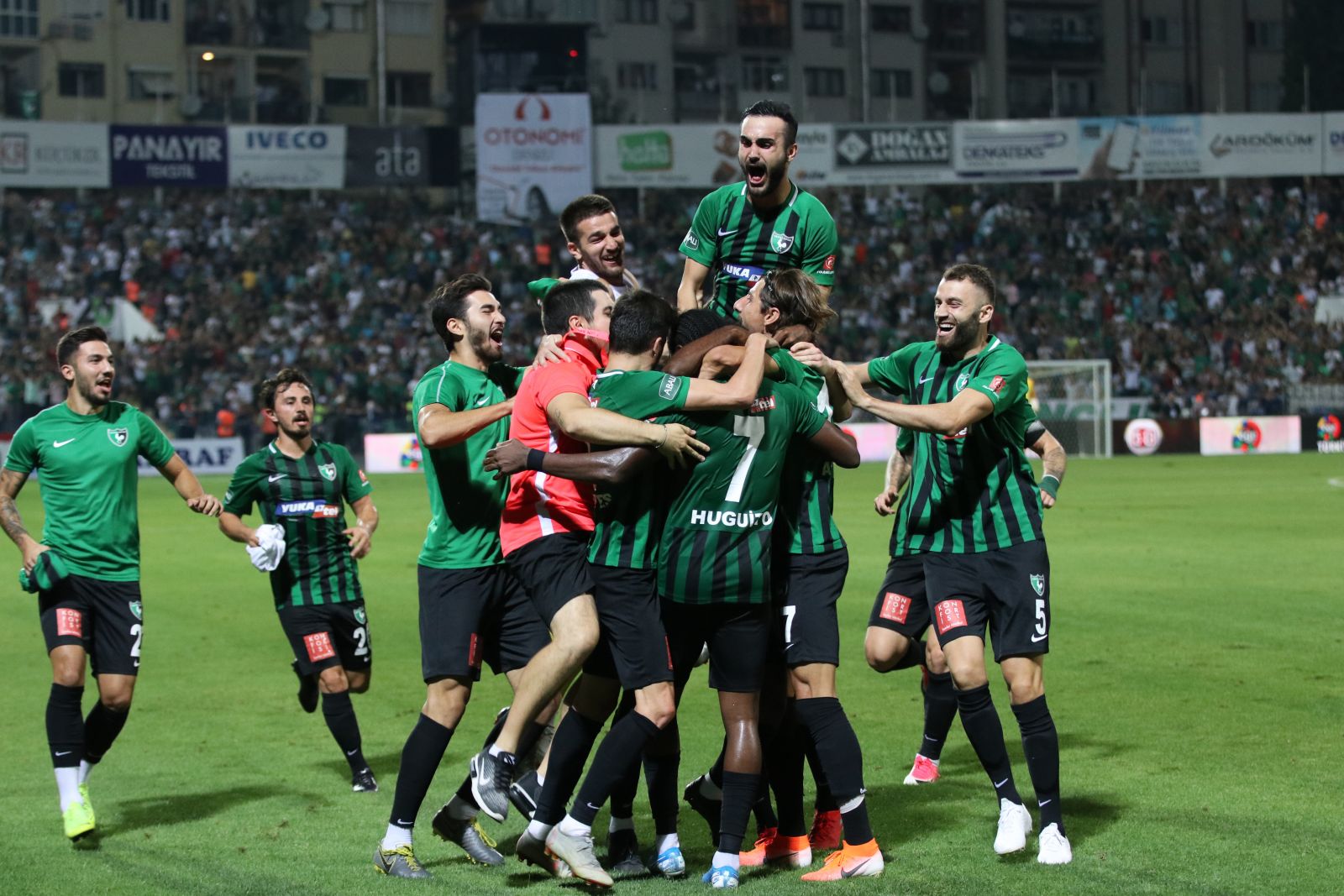 Galatasaray, Denizli'de kayıp! (Denizlispor 2-0 Galatasaray)