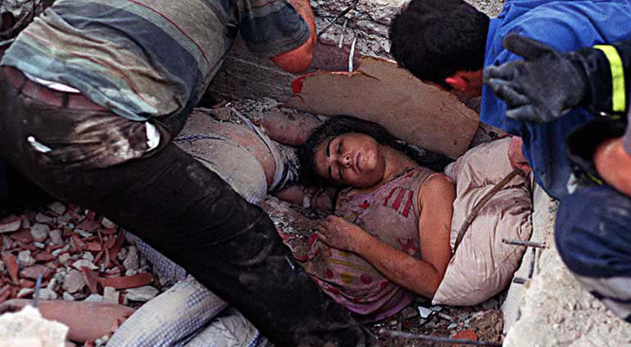 Tam 23 yıl geçti! 17 Ağustos depreminin yaraları sarıldı ama izleri hala duruyor