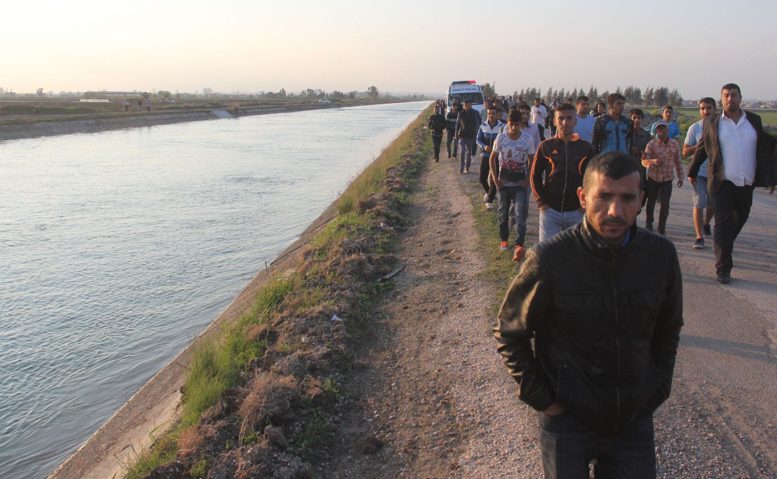 Adana'da yüzlerce kişi tarafından aranan çocuk ölü bulundu