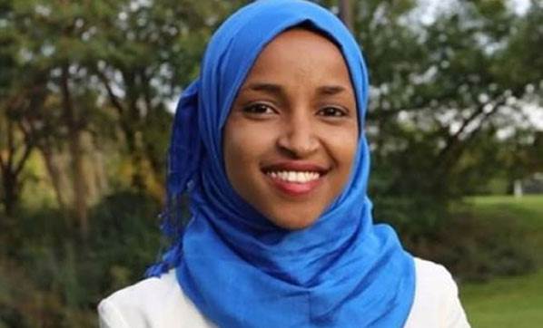 ABD'de bir ilk! Başörtülü vekil Ilhan Omar meclise girdi