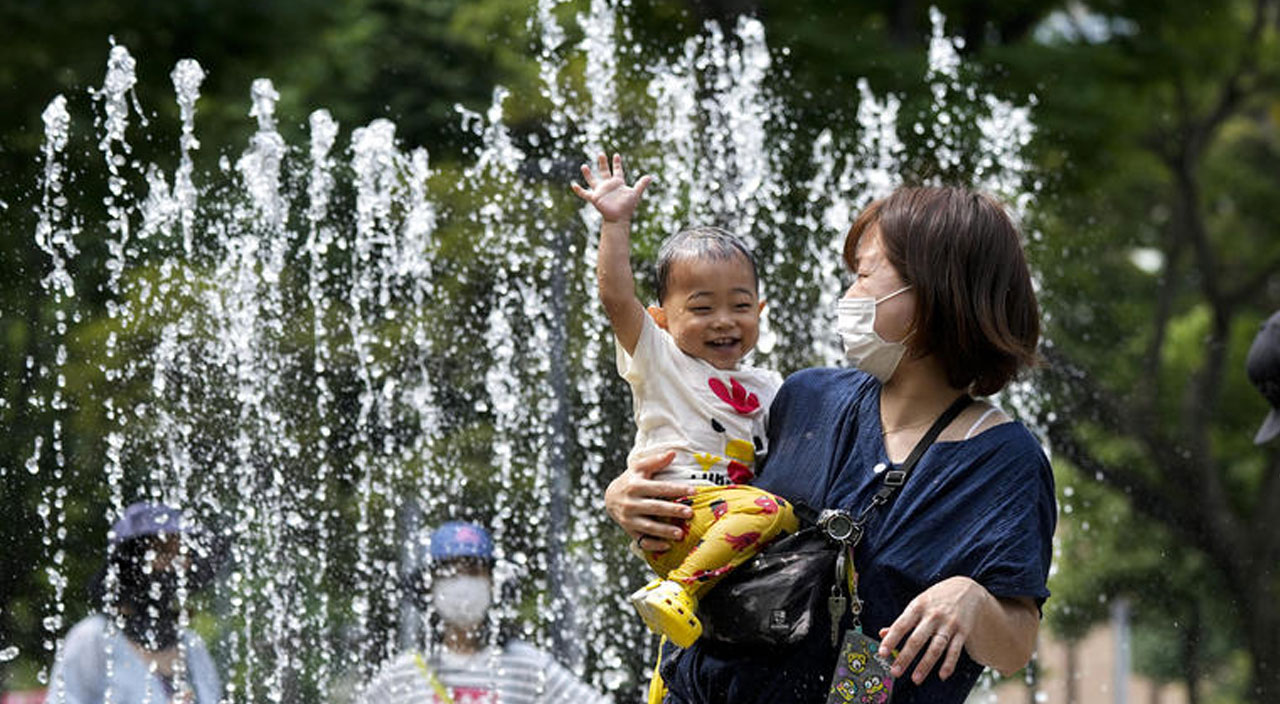 Japonya’da aşırı sıcaklar nedeniyle 7 bin 116 kişi hastanelik oldu