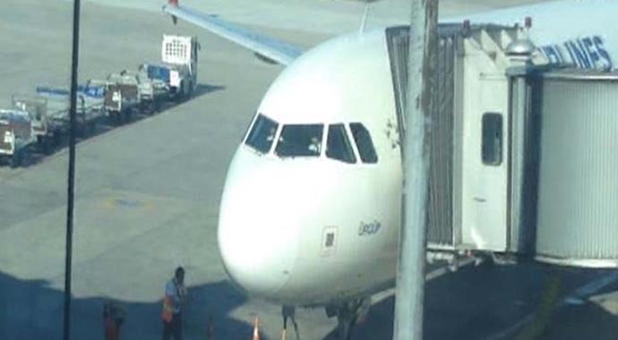 Atatürk Havaliman'nda radar krizi