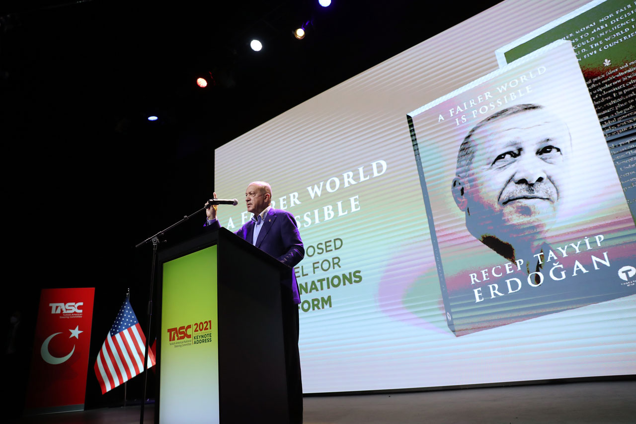 Cumhurbaşkanı Erdoğan: İslam düşmanlığı yıkıcı bir akıma dönüştü