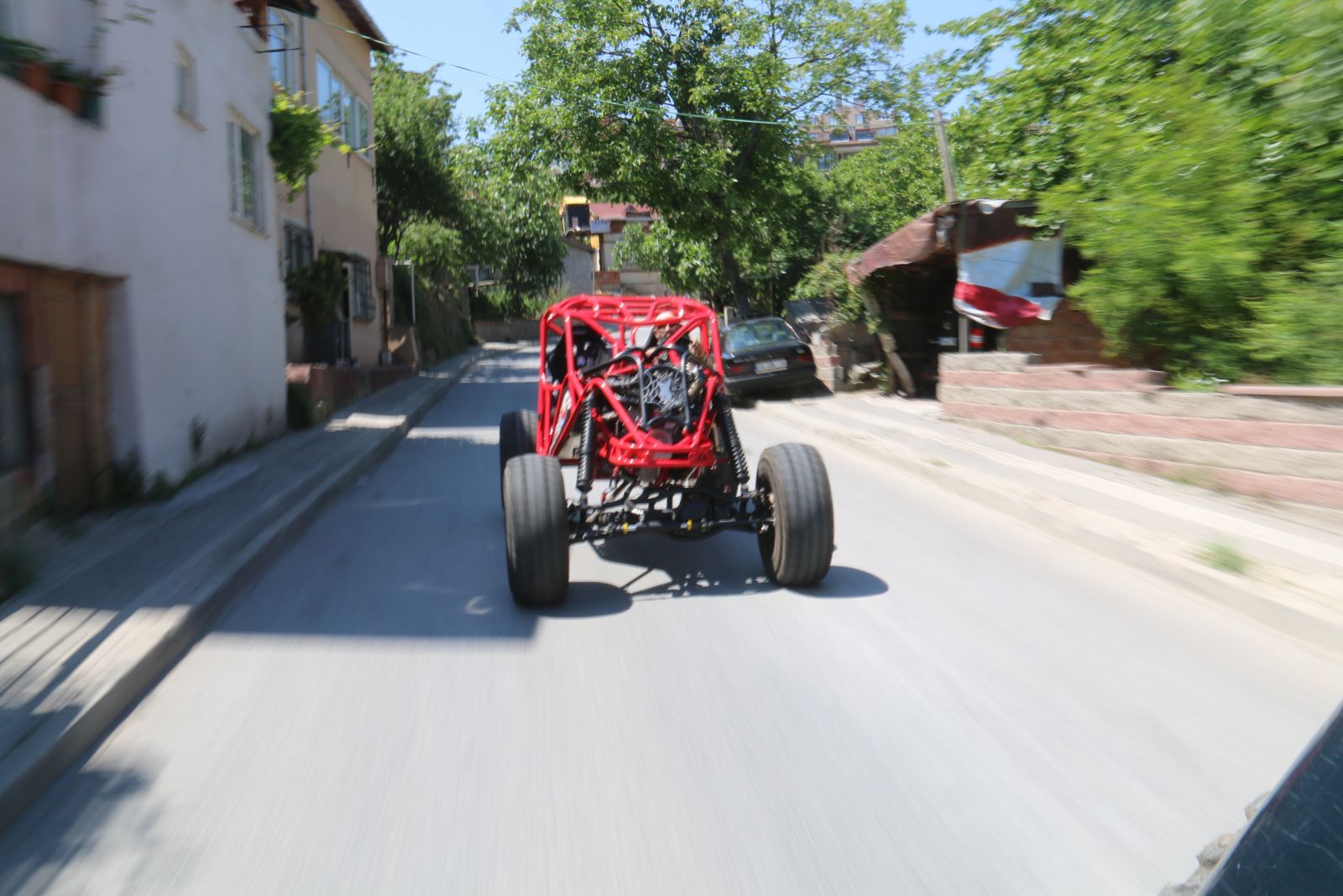 Karadenizli garajında araba yaptı, görenler şok oldu