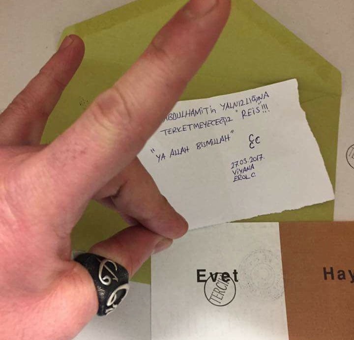 Gurbetçi vatandaştan anlamlı not