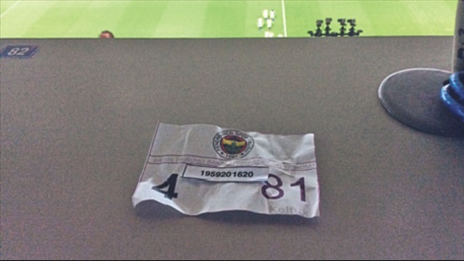 Kadıköy'de dikkat çeken şifre Kadıköy'de dikkat çeken şifre