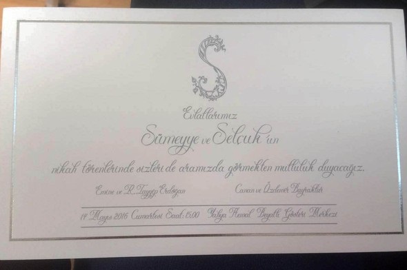 Düğün davetiyesi basına sızdı! Düğün davetiyesi basına sızdı!