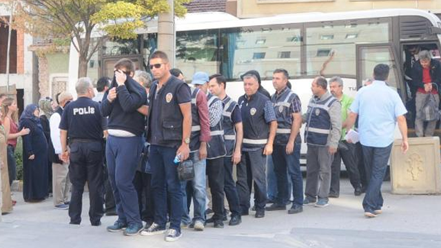Gaffar Okkan'ın koruma polisi FETÖ'den tutuklandı