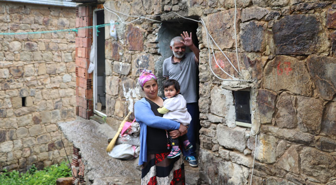 Rize’de 6 kişilik Avcı ailesinin dramı yürek burkuyor