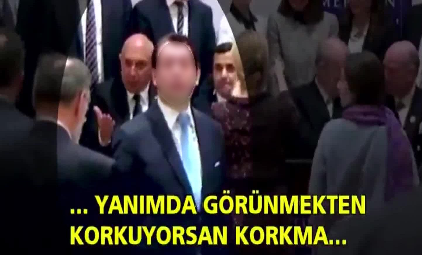 CHP'li Özkoç’un FETÖ imamı Mahmut Yeter’le görüntüleri ortaya çıktı CHP'li Özkoç’un FETÖ imamı Mahmut Yeter’le görüntüleri ortaya çıktı