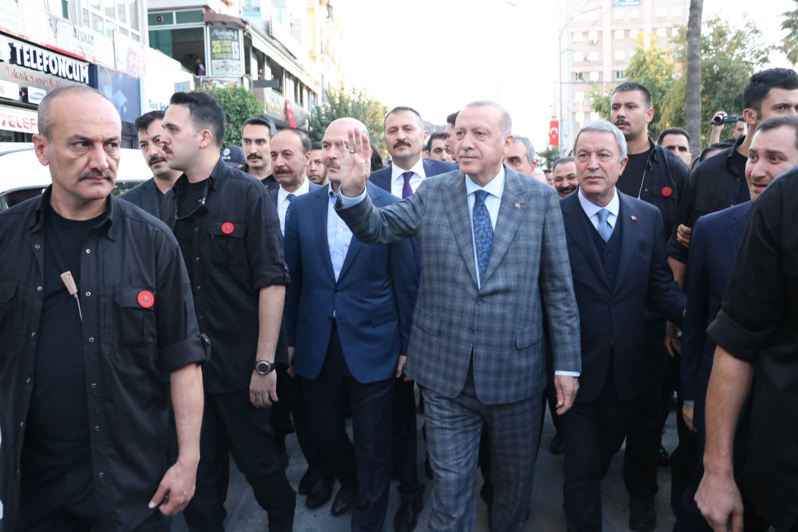 Cumhurbaşkanı Erdoğan'a Şanlıurfa'da coşku seli