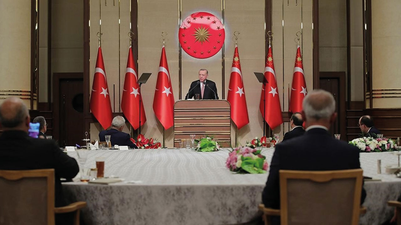 Cumhurbaşkanı Erdoğan'dan stokçulara uyarı: Cezaları artıracağız