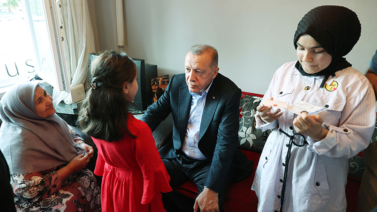 Erdoğan'dan Ordu'da çay davetinde bulunan aileye ziyaret