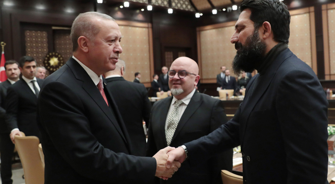 Cumhurbaşkanı Erdoğan, sinema sektörü temsilcilerini kabul etti