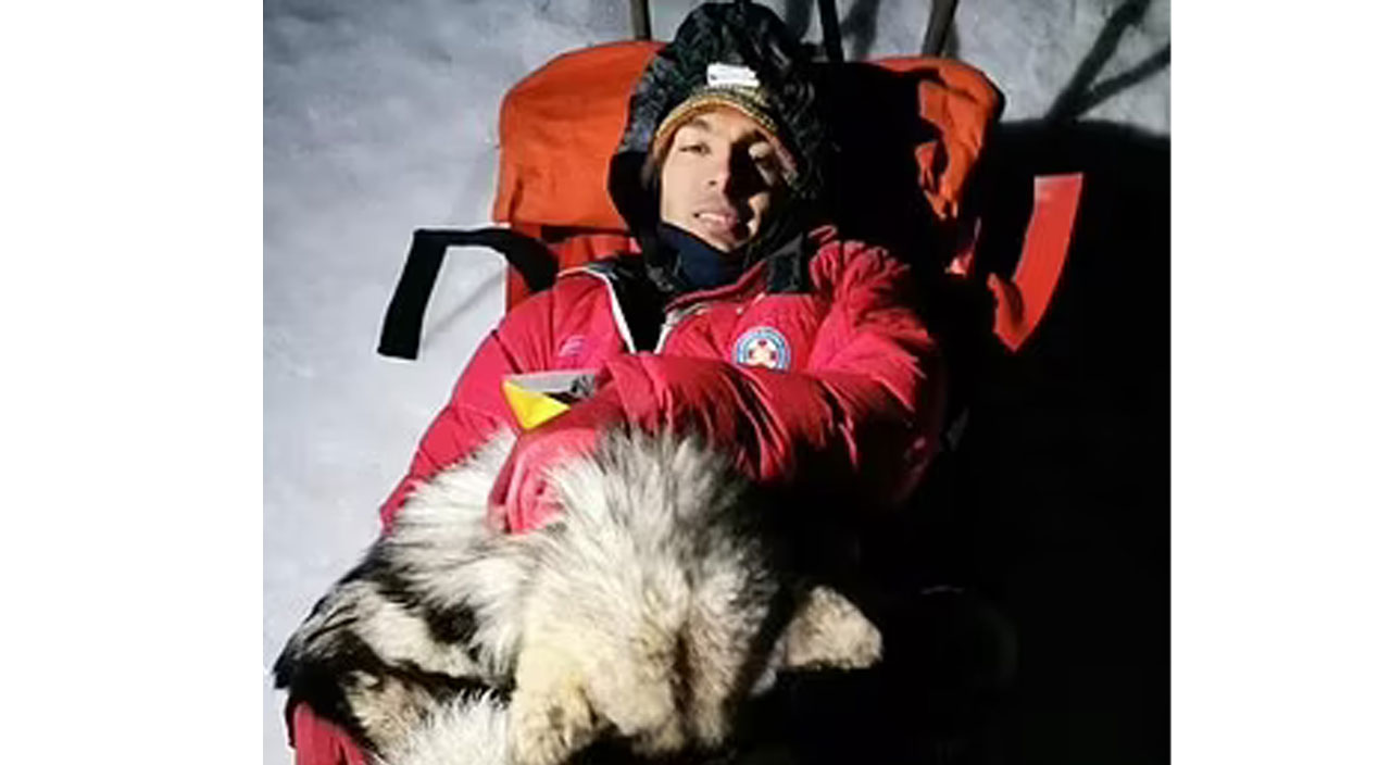 Yaralı dağcının hayatını köpeği kurtardı