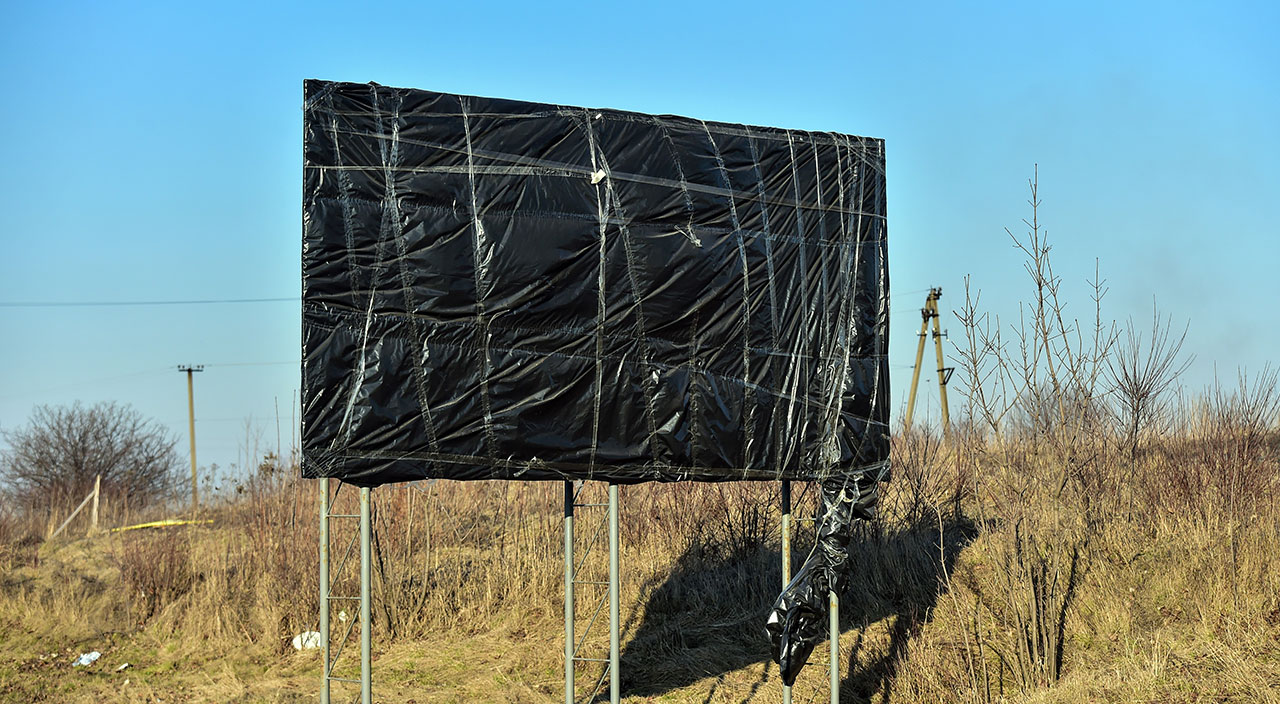 Ukraynalılar savunma taktiğini sürdürüyor: Tabelalar tek tek kapatılıyor