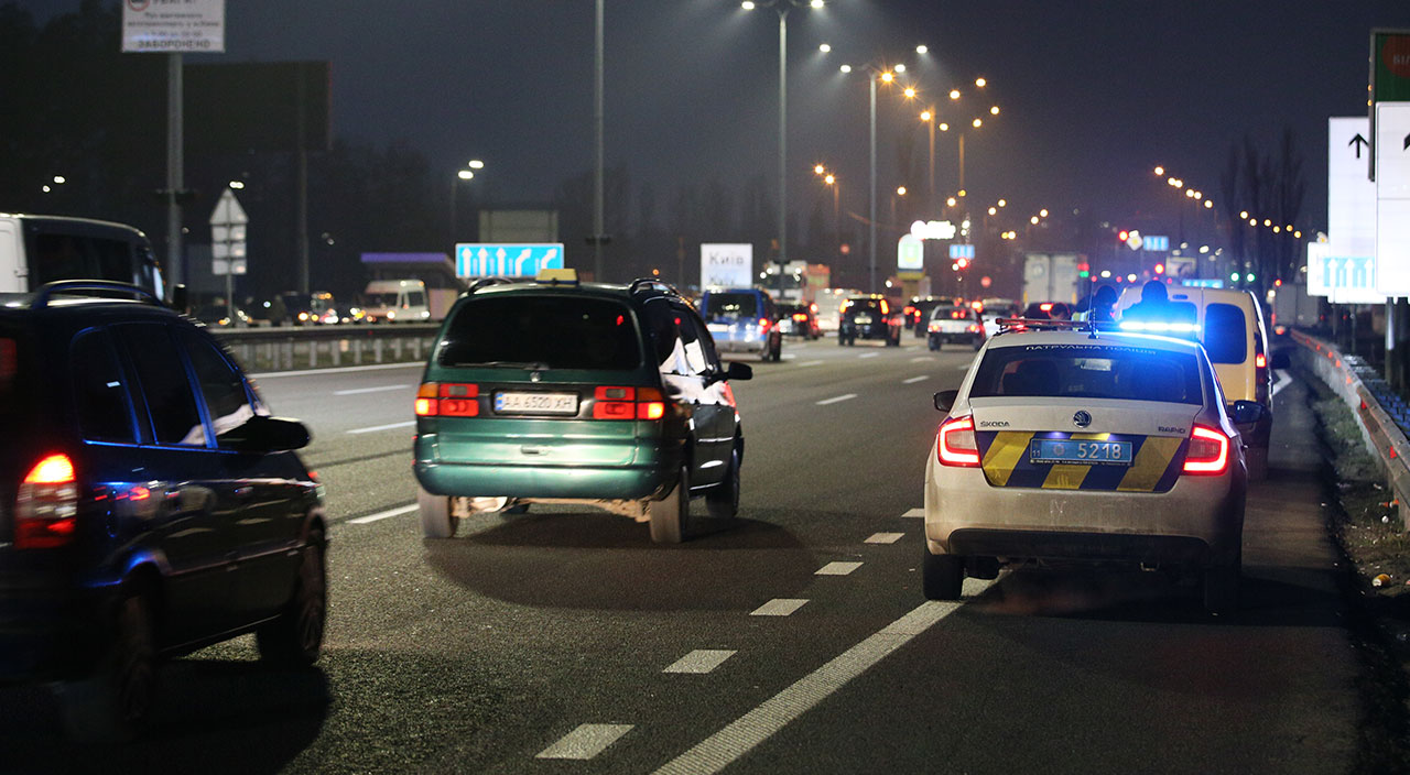 Rusya Ukrayna'yı vurdu: Kaçış başladı