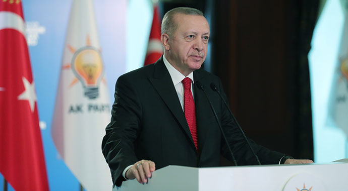 Cumhurbaşkanı Erdoğan'dan müjde sinyali: Çarşambayı bekleyin