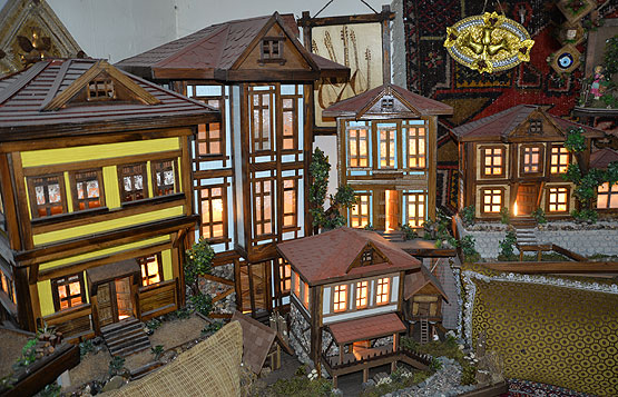 Geleneksel el sanatları ustasından Ordu maketleri