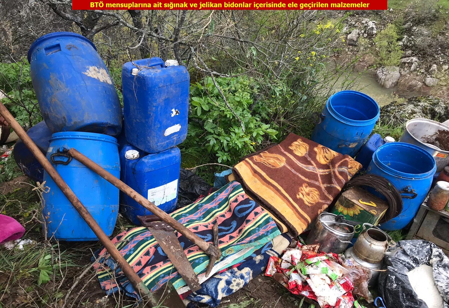 Diyarbakır’da teröristlerin inleri imha edildi