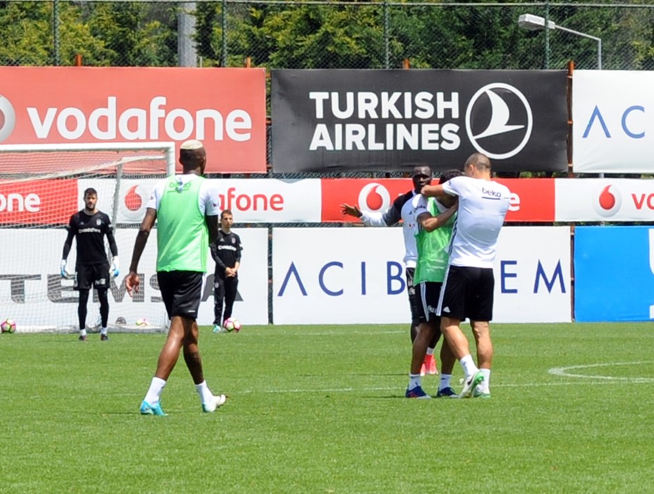 Beşiktaş antrenmanında kavga şoku!