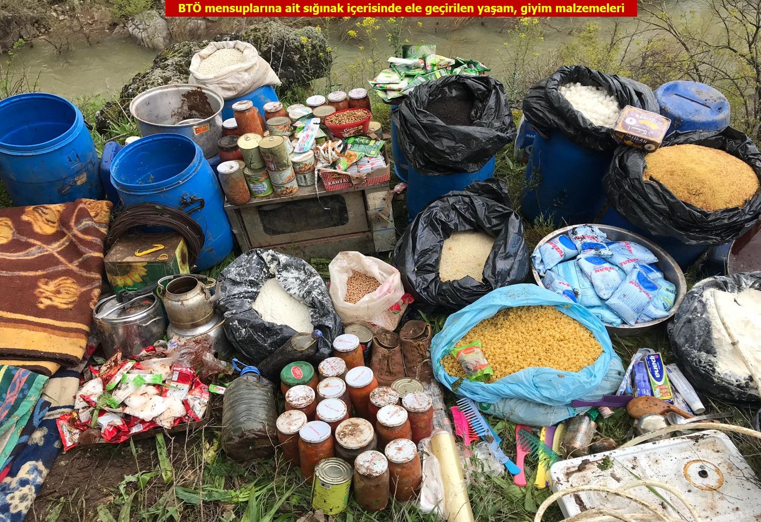 Diyarbakır’da teröristlerin inleri imha edildi