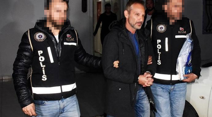 FETÖ ile Adnan Oktar arasında irtibat sağlayan şüpheli tutuklandı