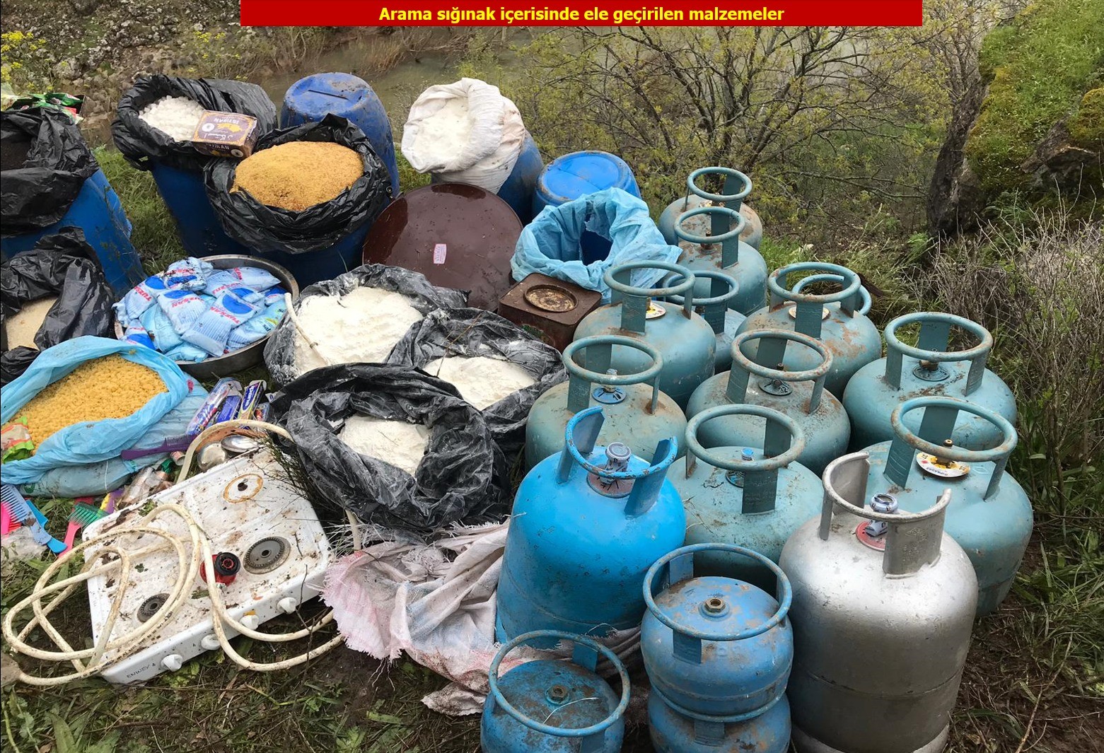 Diyarbakır’da teröristlerin inleri imha edildi