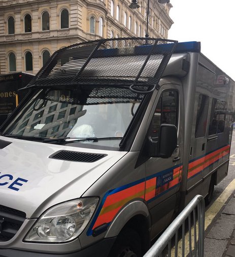 Trafalgar Meydanı boşaltıldı