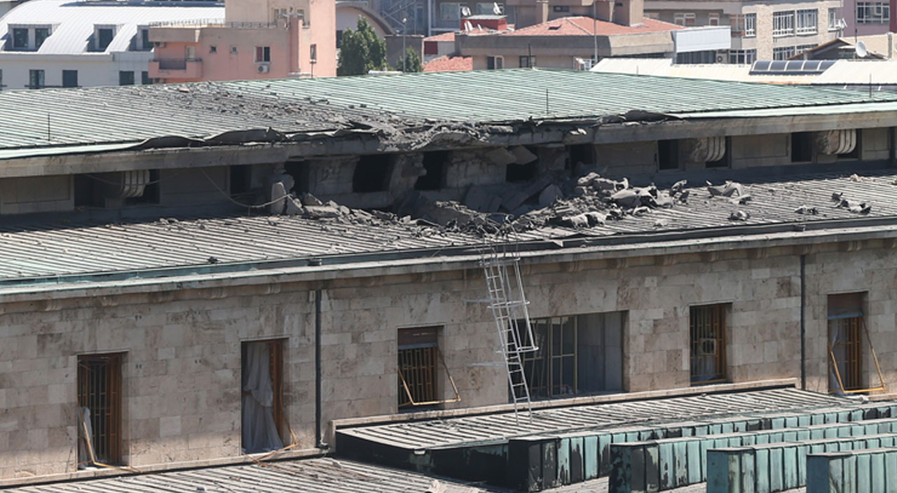 Milletin destanı 15 Temmuz: Direnişin üzerinden 6 yıl geçti Milletin destanı 15 Temmuz: Direnişin üzerinden 6 yıl geçti