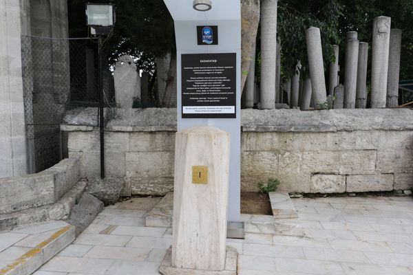 Sadaka Taşı hayata geçirildi