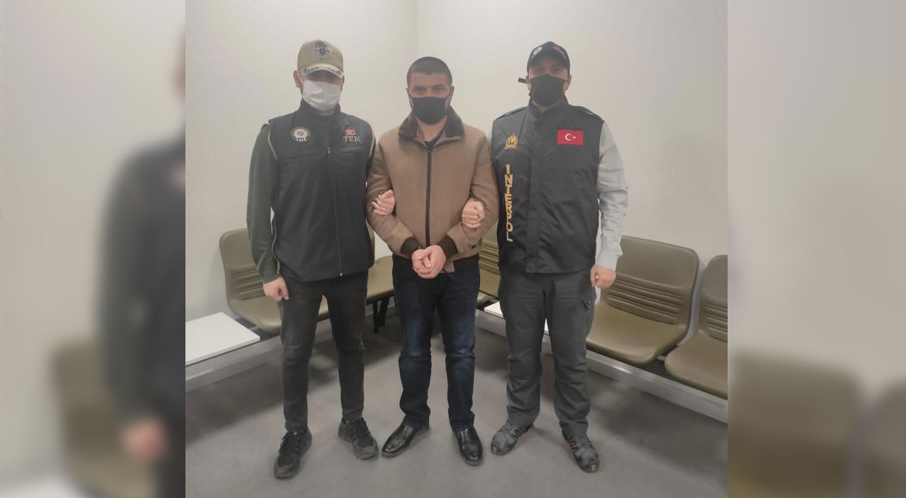 Hrant Dink suikastının firarisi Ahmet İskender Türkiye'ye getirildi