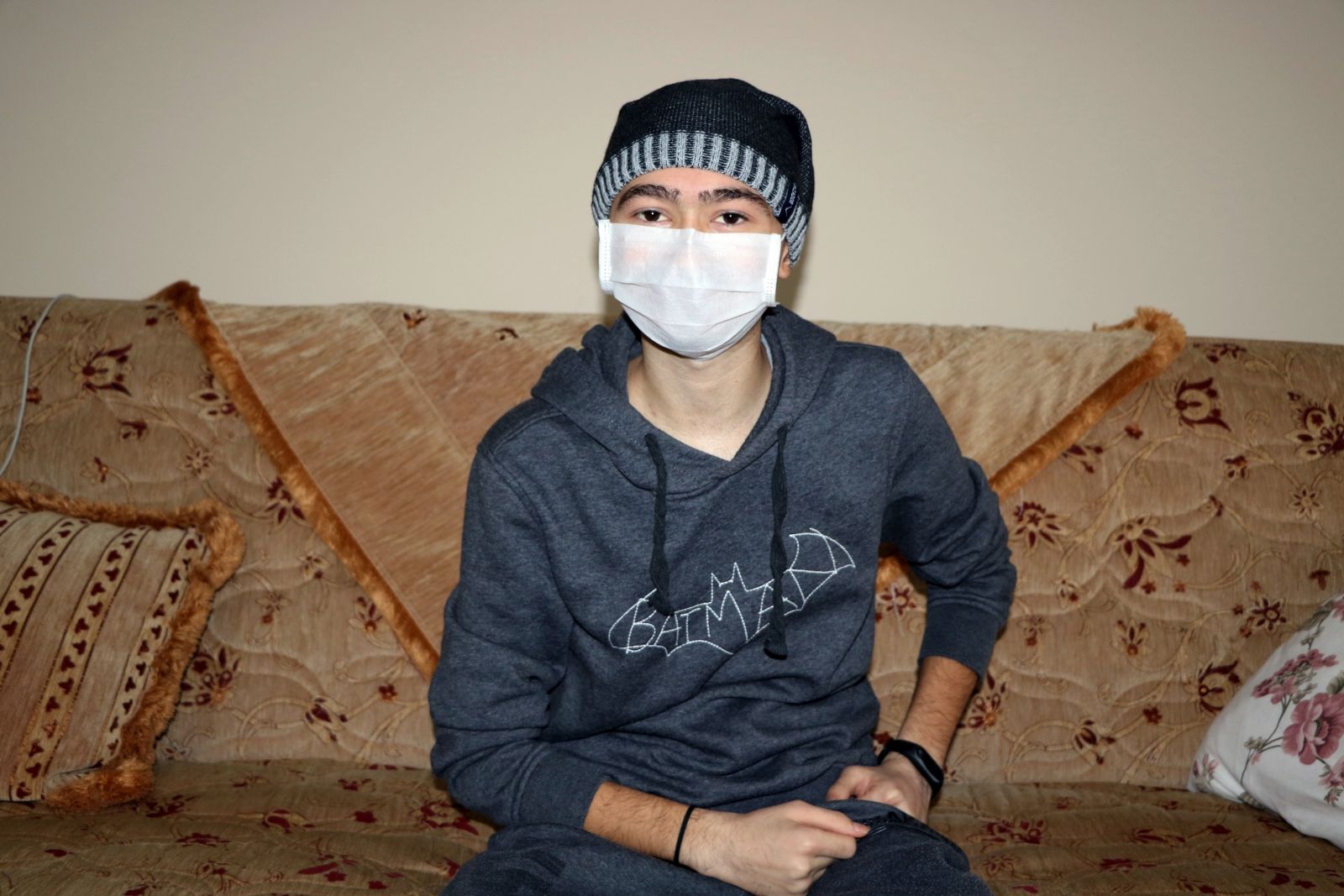 3 yıldır kanserle savaşıyordu, merdivenden düşerek hayatını kaybetti