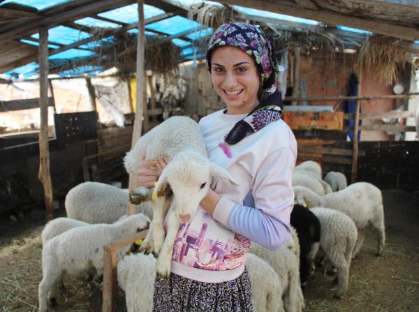 Balkan şampiyonu atlet yarışlara köyünde hazırlanıyor