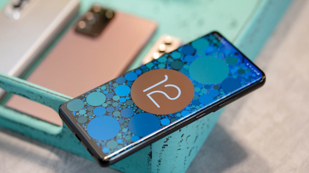 Samsung, Android 12 tabanlı son güncellemeyi alacak telefonlara yenilerini ekledi Samsung, Android 12 tabanlı son güncellemeyi alacak telefonlara yenilerini ekledi