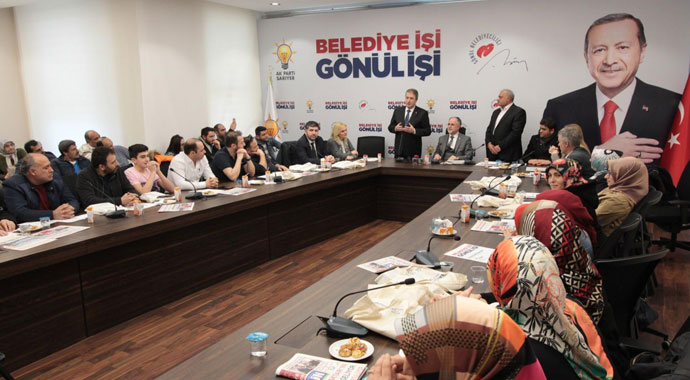 Sarıyer’de 45 CHP üyesi AK Parti’ye katıldı Sarıyer’de 45 CHP üyesi AK Parti’ye katıldı