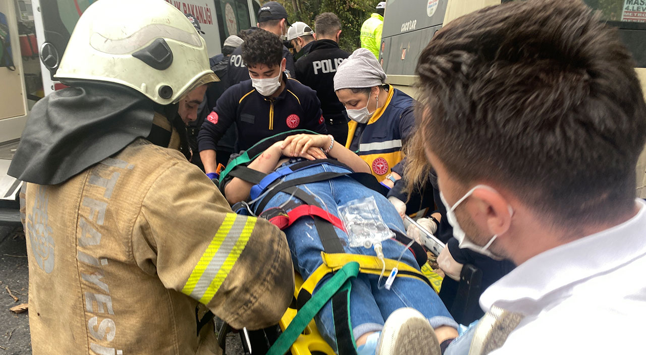 Sarıyer'de minibüs kazası: 1 ölü, 12 yaralı