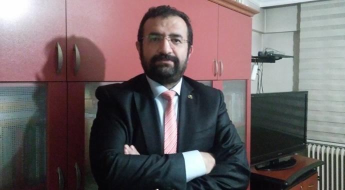 Saygun Çelebi: Dolandırıcılar teknolojinin ’bir tık’ önünde