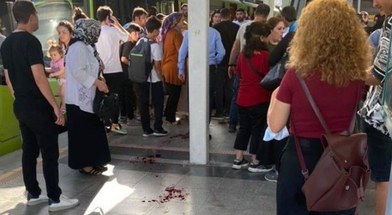 'Yan baktın' diyerek metroda dehşet saçtı! Önce kafa attı sonra göğsünden bıçakladı