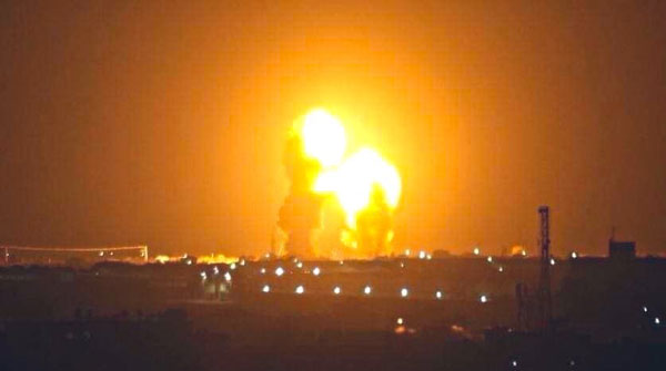 İran, Irak'taki ABD üslerini vurdu