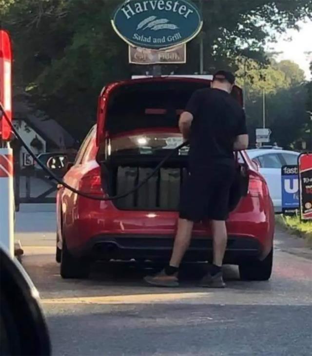 Simpsons dizisi 11 yıl önce tahmin etti! Sosyal medyada gündem oldu