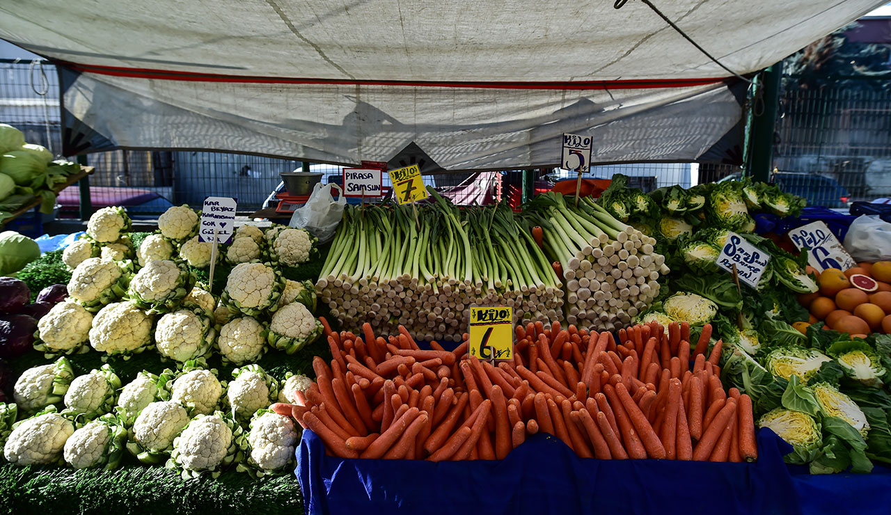 Soğuk hava sebzeyi vurdu: Fiyatlar yüzde 50 arttı