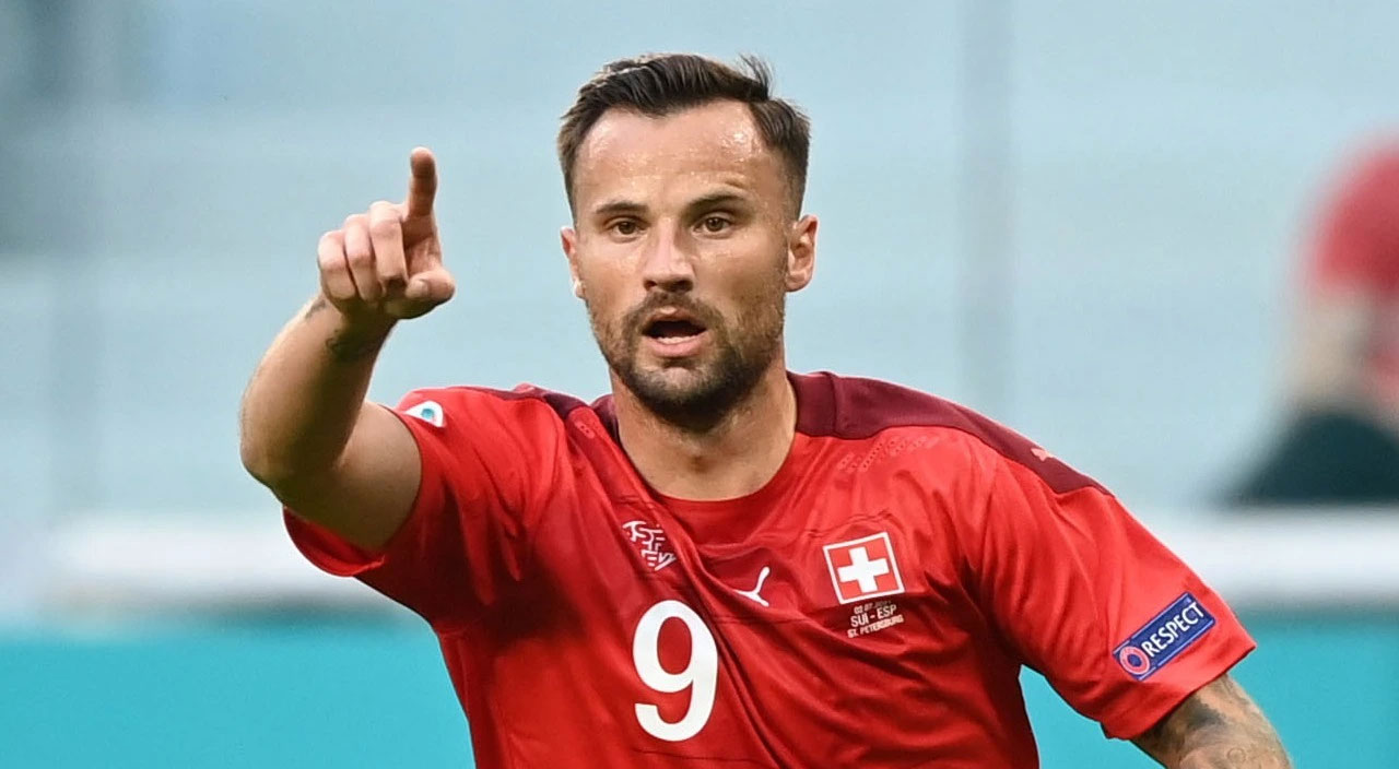 Haris Seferovic'te işlem tamam! Galatasaray'ın yeni golcüsü belli oldu Haris Seferovic'te işlem tamam! Galatasaray'ın yeni golcüsü belli oldu