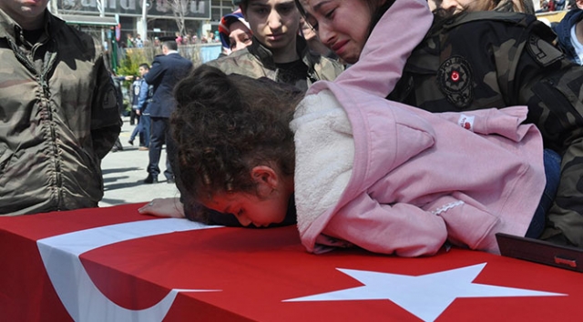 Şehit Komiser Yardımcısı Aktaş'ı, 15 bin Gümüşhaneli uğurladı