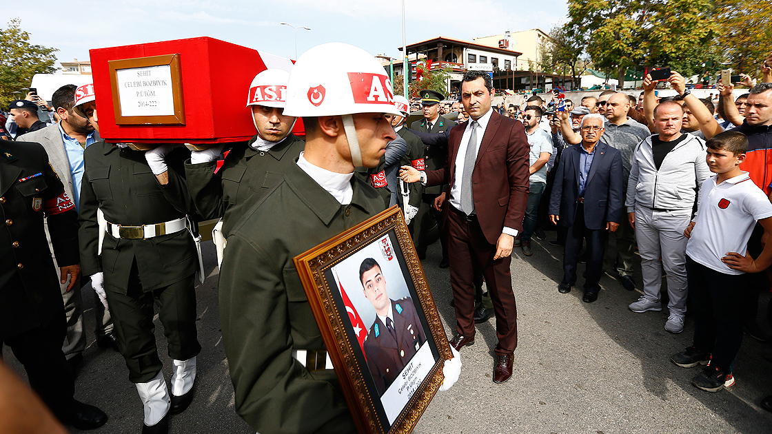 Şehitlerimizi uğurladık