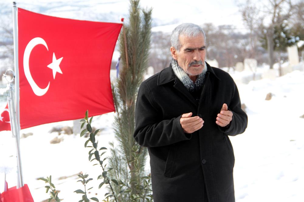 'Oğlum vatanı için şehit düştü, bana da şehit babası olma şerefini bahşetti'