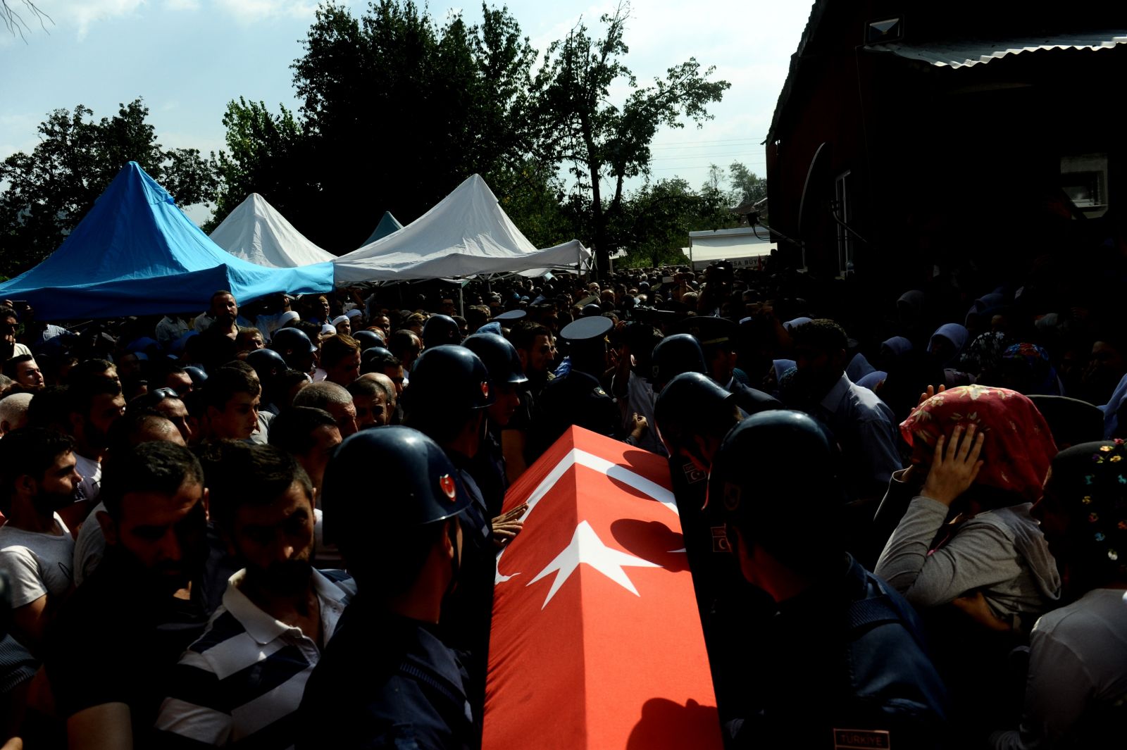 Bursa, şehidini gözyaşları içinde uğurladı